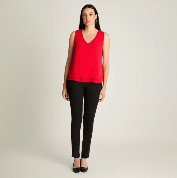 BLUSA SIN MANGA CON CAPA ROJA 206425